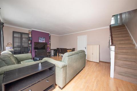 3 bedroom house for sale, Christchurch Drive, Camberley GU17