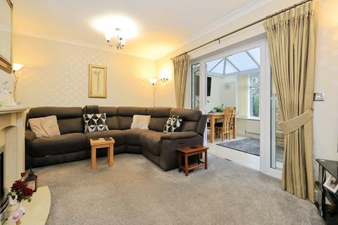 undefined, Yew Tree Lane, West Midlands WV6