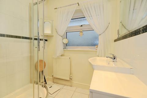 undefined, Yew Tree Lane, West Midlands WV6