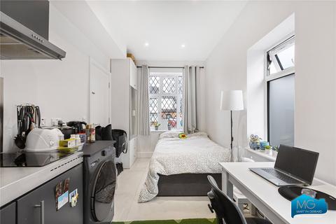 Studio to rent, Ventnor Drive, Whetstone, London, N20