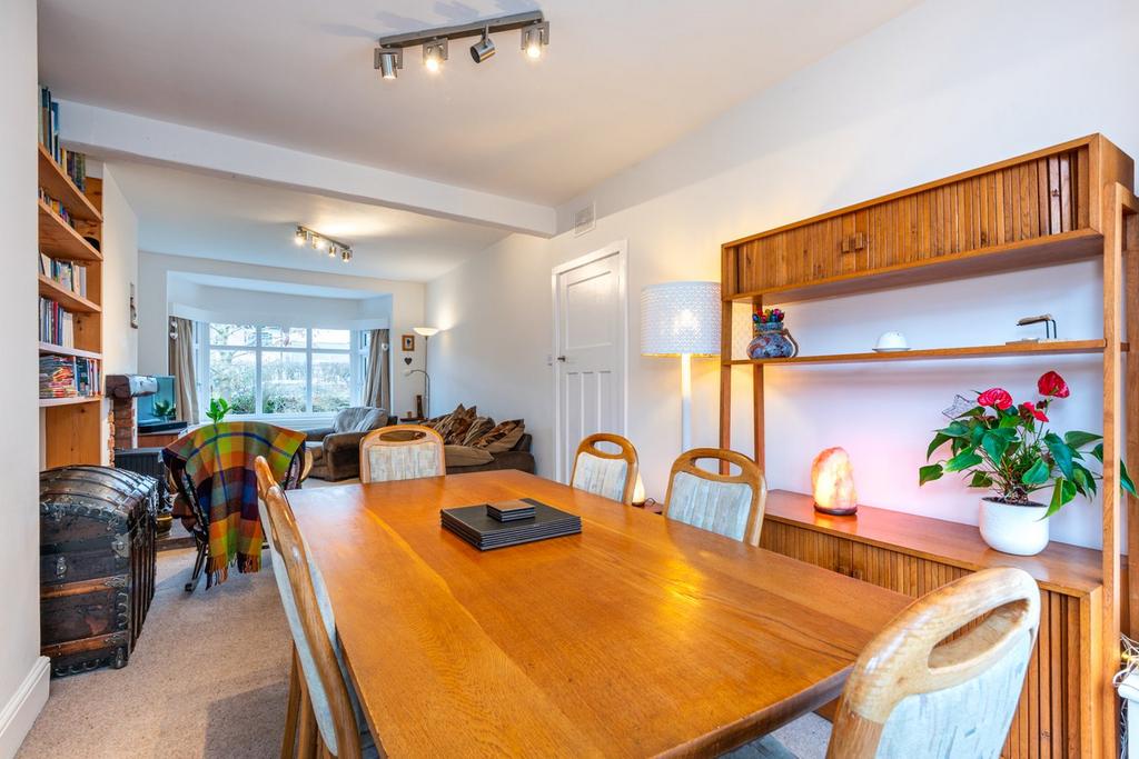 Dining Lounge