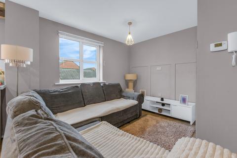 2 bedroom flat for sale, Kepwick Road, Hamilton LE5