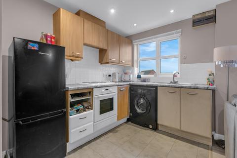 2 bedroom flat for sale, Kepwick Road, Hamilton LE5