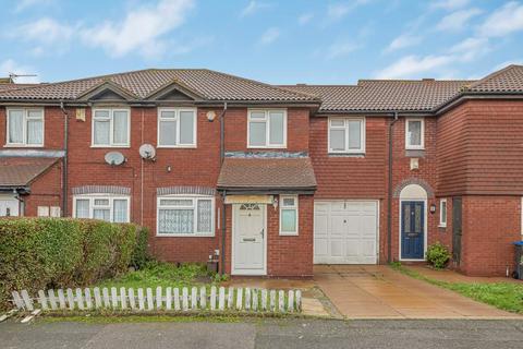 4 bedroom house to rent, Goodwin Close, Mitcham CR4
