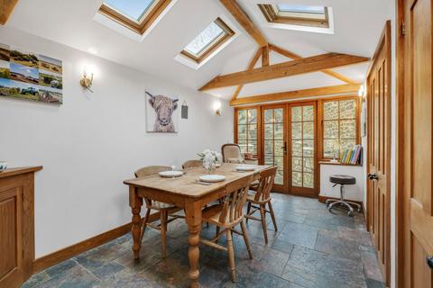 undefined, Red Lion Cottages, Culworth OX17