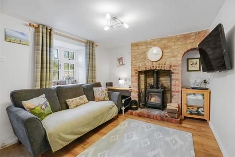undefined, Red Lion Cottages, Culworth OX17