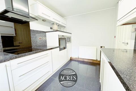 3 bedroom terraced house to rent, Edmonton Avenue, Great Barr, Birmingham