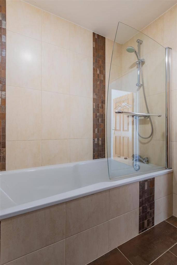 11 Glan Y Llyn Apartments-10.jpg