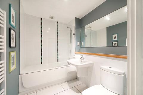 2 bedroom apartment for sale, Northpoint Square, London, NW1