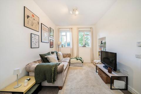 1 bedroom flat for sale, Highbury Grange, London N5