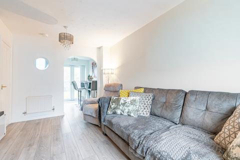 2 bedroom end of terrace house for sale, Leeds LS12