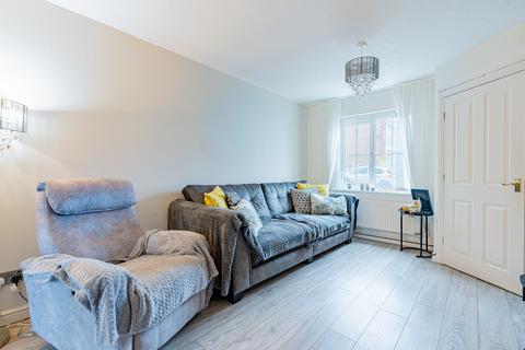 2 bedroom end of terrace house for sale, Leeds LS12