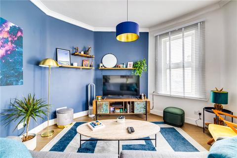 1 bedroom apartment for sale, Merton Road, London, SW18
