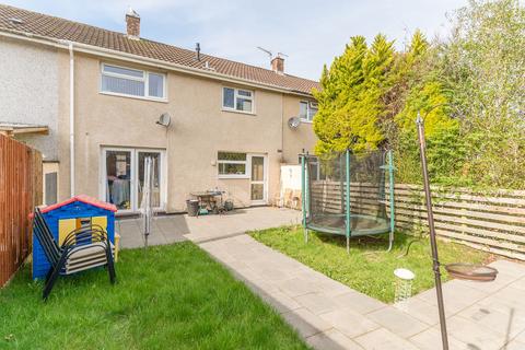3 bedroom terraced house for sale, Worcester Close, Llanyravon, NP44