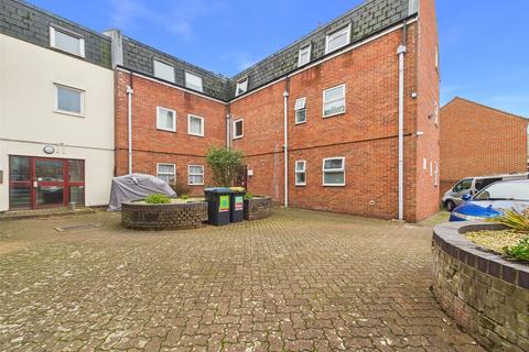 undefined, Parliament Street, Gloucester, Gloucestershire, GL1
