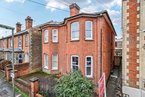 1 bedroom flat for sale, Martyr Road, Guildford, GU1