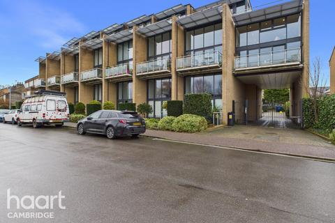 undefined, Riverside, Cambridge