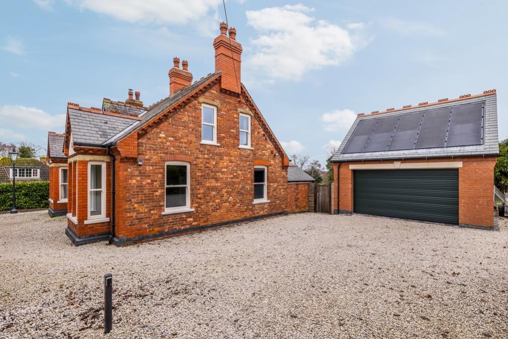 21 Mill Hill (Nettleham)-10