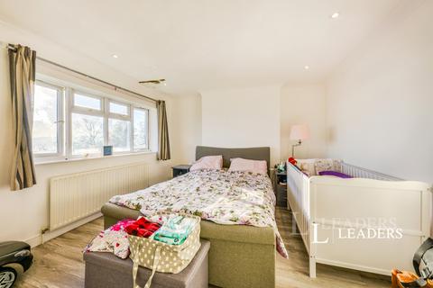undefined, School Row, Hemel Hempstead, Hertfordshire, HP1