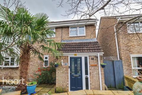 undefined, Tattershall, Swindon