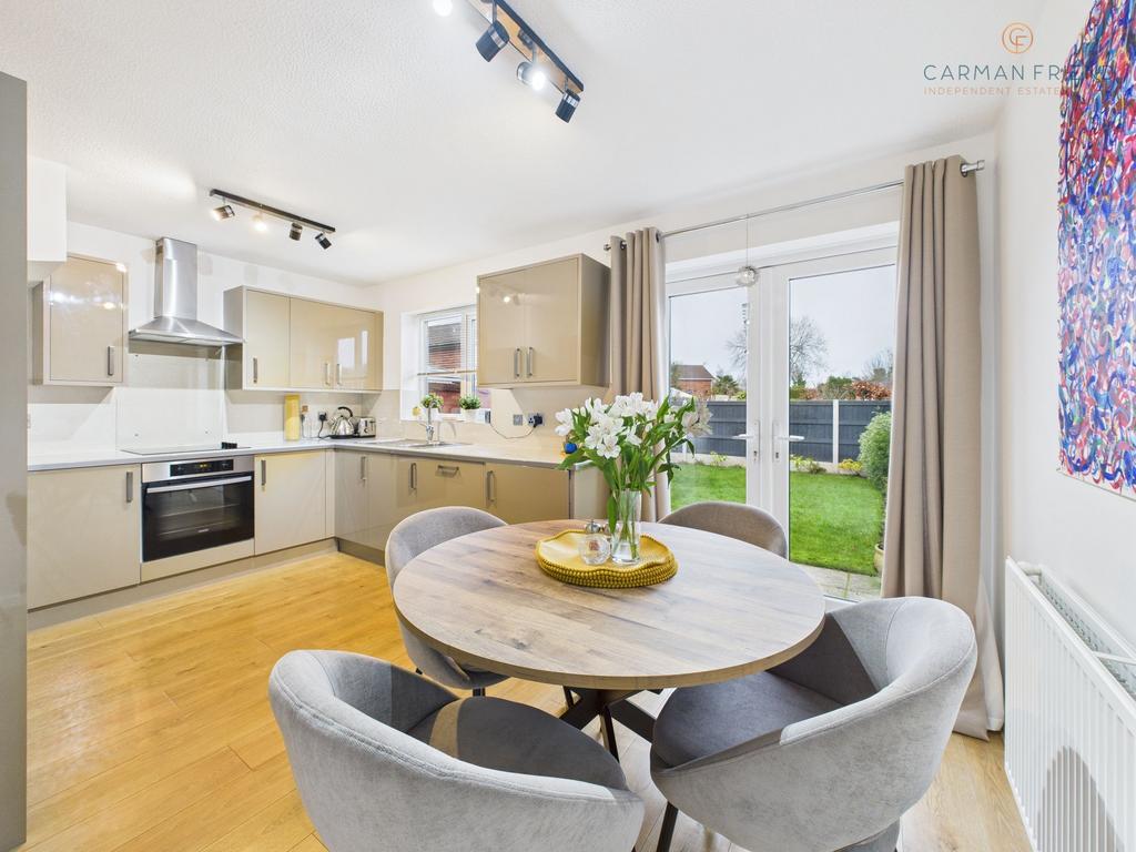 Kitchen/Dining Room