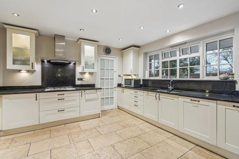 5 bedroom detached house for sale, Butterfield, High Wycombe HP10