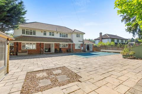5 bedroom detached house for sale, Butterfield, High Wycombe HP10