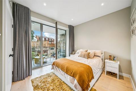 2 bedroom apartment for sale, Balham High Road, SW17