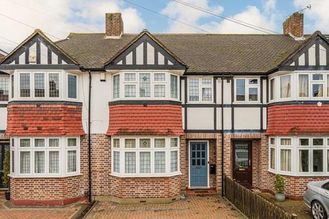 Wiltshire Gardens, Twickenham TW2