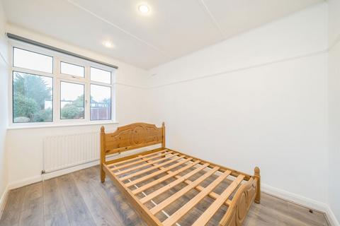 undefined, Lyndhurst Avenue, Whitton TW2