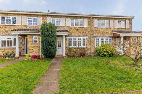 3 bedroom terraced house to rent, Colne Drive, Walton-On-Thames, Surrey, KT12
