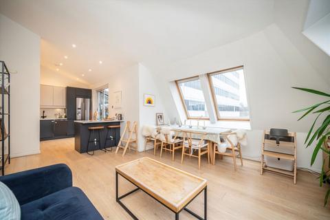 2 bedroom flat for sale, Lambs Conduit Street, London WC1N
