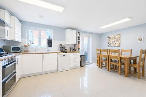 4 bedroom semi-detached house for sale, Maldives Terrace, Milton Keynes MK3