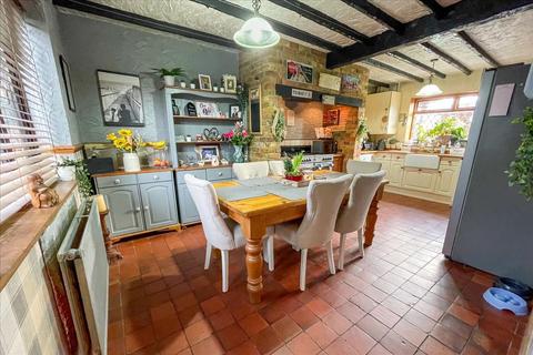 3 bedroom semi-detached house for sale, Bedfont Lane, Feltham, Middlesex, TW14