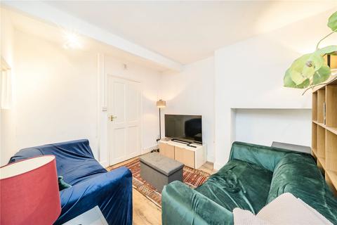 3 bedroom flat for sale, Clapton Passage, London, E5