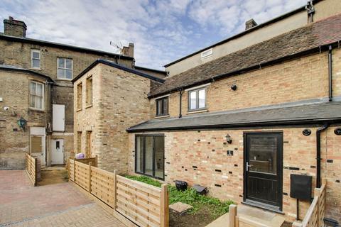 3 bedroom terraced house for sale, Yorks Mews, St Neots PE19