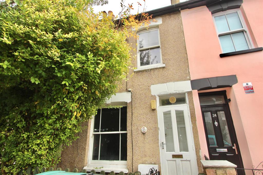 Collingwood Road, N15