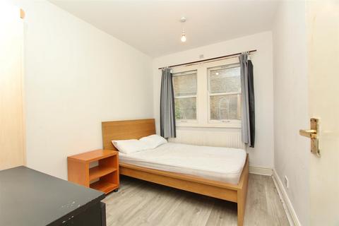 undefined, Collingwood Road, London N15