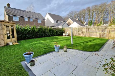 4 bedroom detached house for sale, LLYS PENFRO, NEWTON, PORTHCAWL, CF36 5NQ