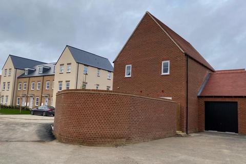 3 bedroom detached house for sale, Pioneer Way,  Kingsmere,  Bicester,  Oxfordshire,  OX26