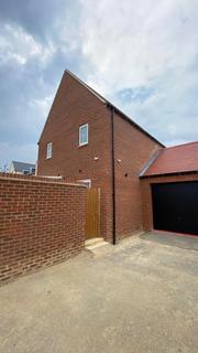 3 bedroom detached house for sale, Pioneer Way,  Kingsmere,  Bicester,  Oxfordshire,  OX26