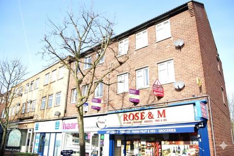 2 bedroom apartment to rent, Main Road, ROMFORD RM2