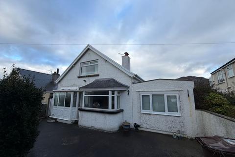 4 bedroom bungalow for sale, Gogarth Avenue, Penmaenmawr LL34