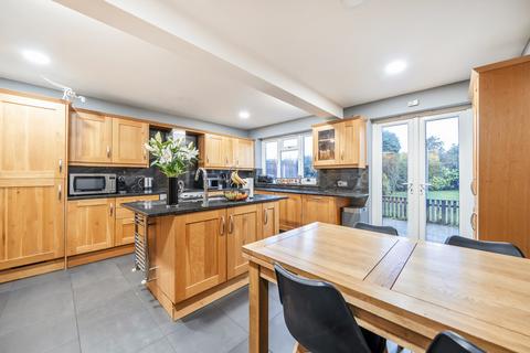 4 bedroom semi-detached house for sale, Baldwins Lane, Croxley Green, Rickmansworth