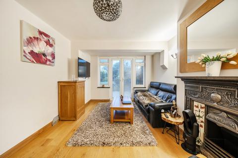 4 bedroom semi-detached house for sale, Baldwins Lane, Croxley Green, Rickmansworth