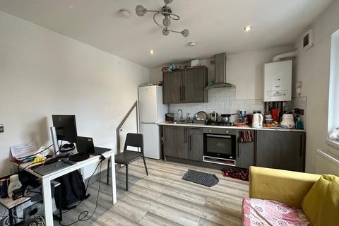 1 bedroom apartment to rent, Pomeroy Street, Pomeroy Lofts, CF10