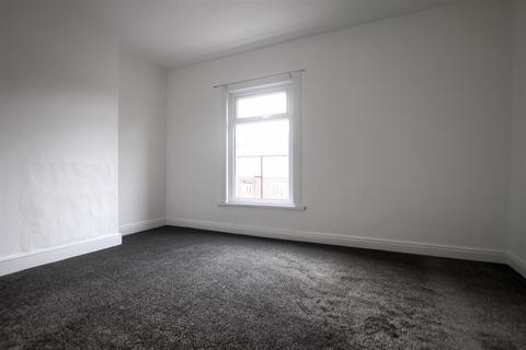 3 bedroom terraced house for sale, Lanehouse Road, Stockton-On-Tees