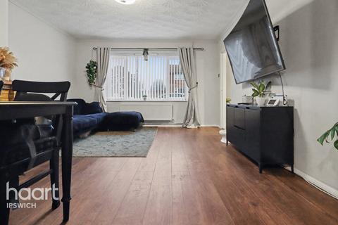 4 bedroom terraced house for sale, Macaulay Road, Ipswich