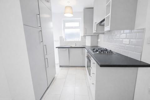 undefined, SPACIOUS 7 BEDROOM SEMI-DETACHED HMO AVAILABLE FOR COMPANY LET