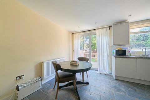undefined, Overton Road, London